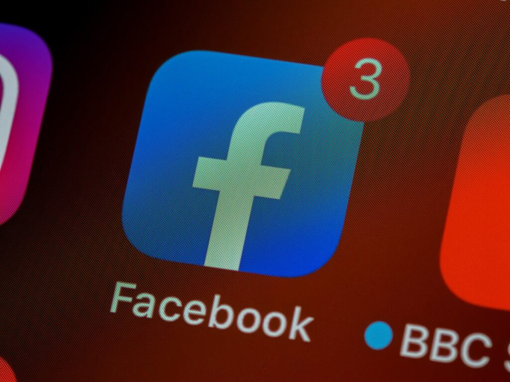 facebook privacy