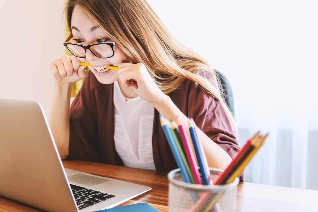 Social Engineering: 7 Easy Ways to Outsmart Online Scams